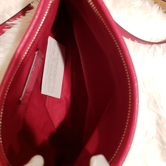 Brand New with Tag Coach Sling Bag MSRP $250 - Picture 6 of 8